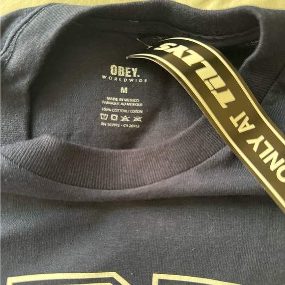 Obey Charcoal Gray Graphic Tee - Picture 1 of 4